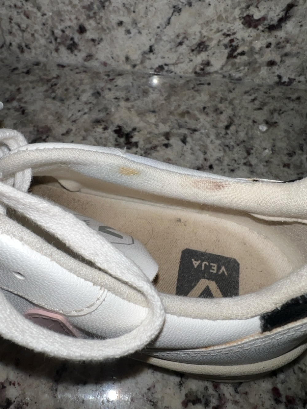 VEJA V-10 Bastille CWL Sneakers - White, Petal & Black 8 - Picture 7 of 9